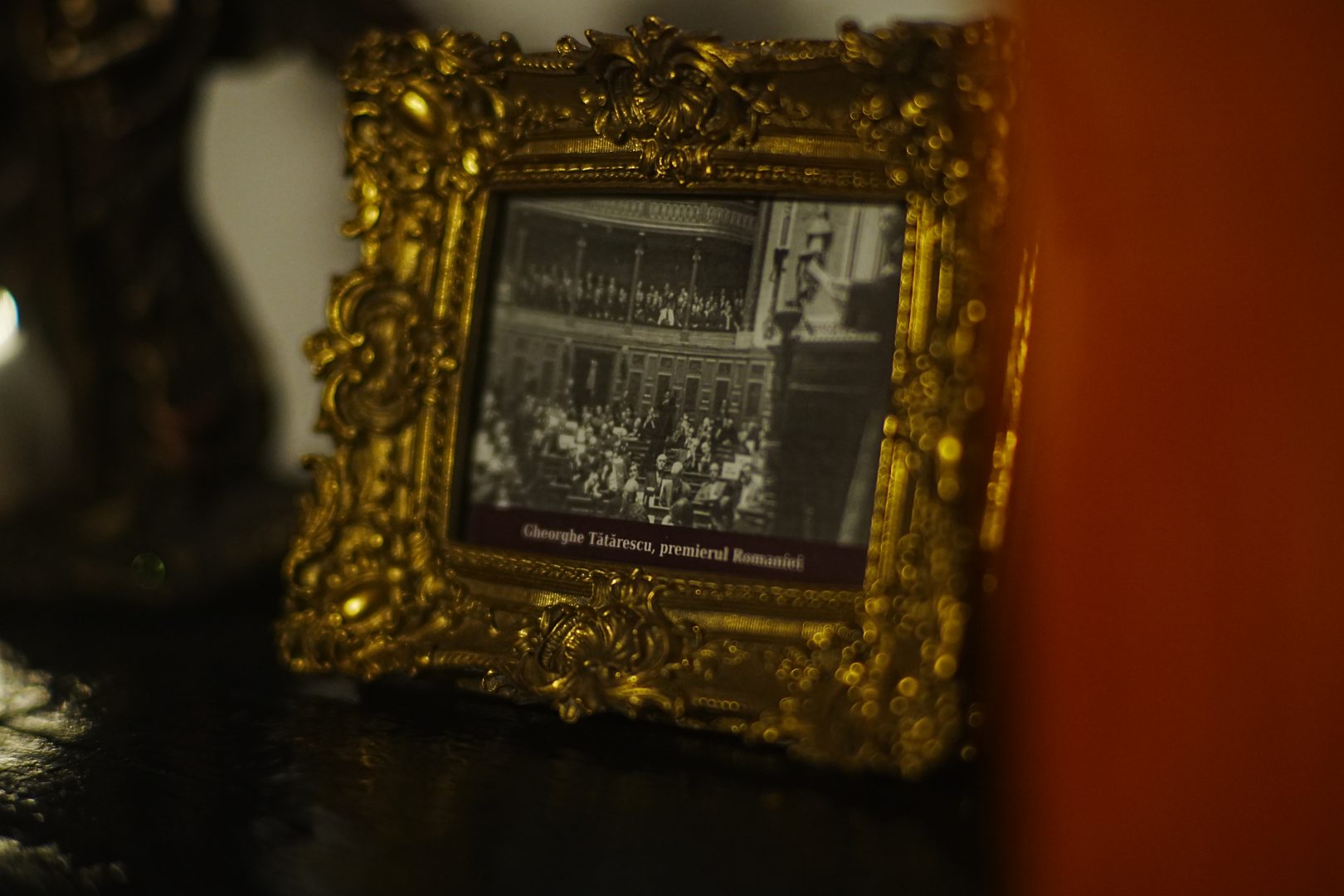 Art. History. Experience. – O incursiune în universul pictorilor români celebri la Casa Tătărăscu 8 Art. History. Experience. – O incursiune în universul pictorilor români celebri la Casa Tătărăscu